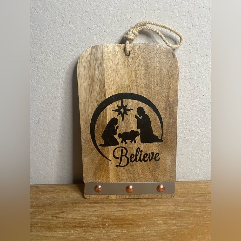 Faux Wood Nativity "Believe" Holiday Decor 10”